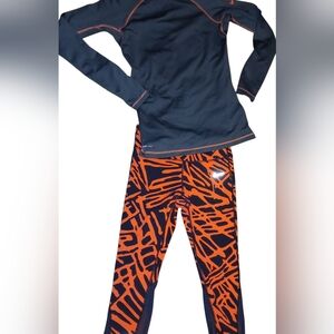 Nike Pro Hyperwarm Top W/thumbholes and zebra print leggings